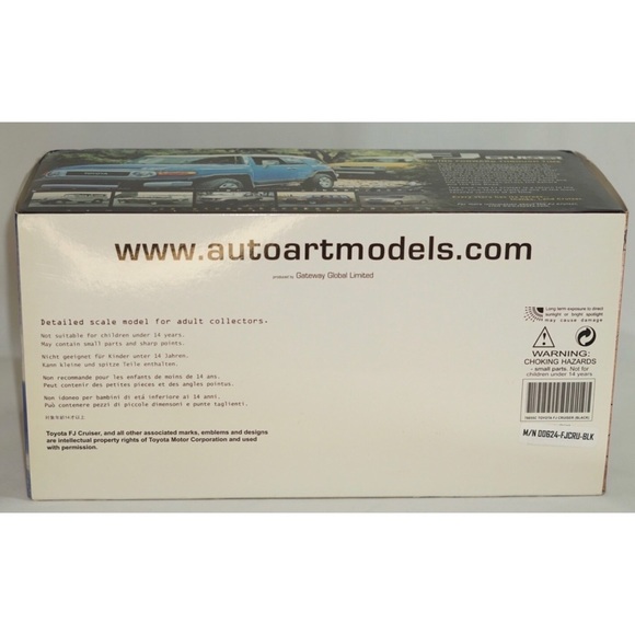 Toyota FJ Cruiser Diecast Metal 1:18 Model Rare - Picture 6 of 8